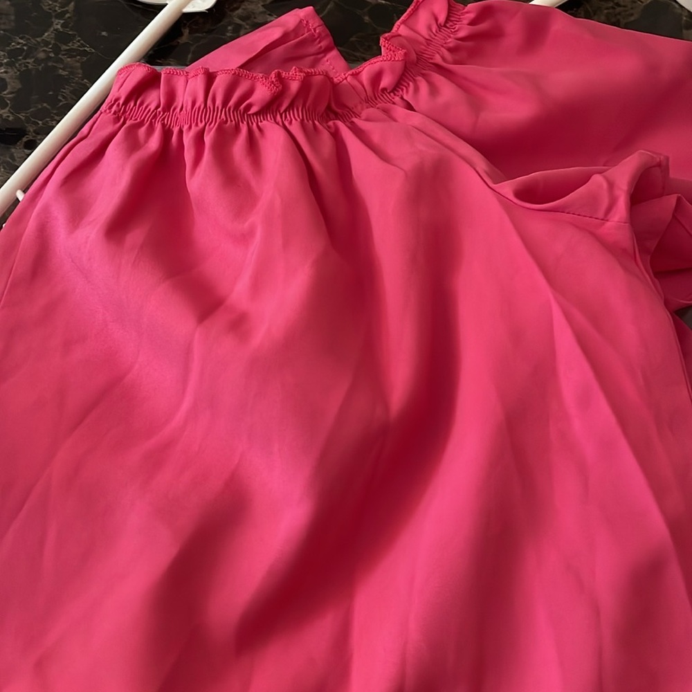 Elegant Pink Off-Shoulder Dress - Picture 5 of 10
